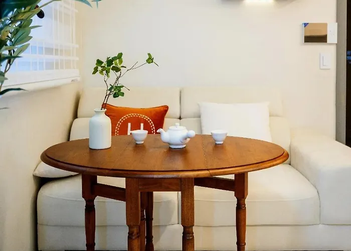 February Special Offer Hongdae Family 6 Pax Renovated Kids Friendly Near Airport Railroad 9min Walk From Hongdae Station #hongdae #familytrip #6guests #yeonnampark 무료주차 무료와이파이 무료넷플릭스 호텔식침구 제공 Seul