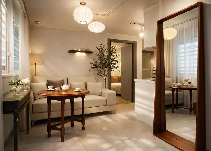February Special Offer Hongdae Family 6 Pax Renovated Kids Friendly Near Airport Railroad 9min Walk From Hongdae Station #hongdae #familytrip #6guests #yeonnampark 무료주차 무료와이파이 무료넷플릭스 호텔식침구 제공 Apartamento *